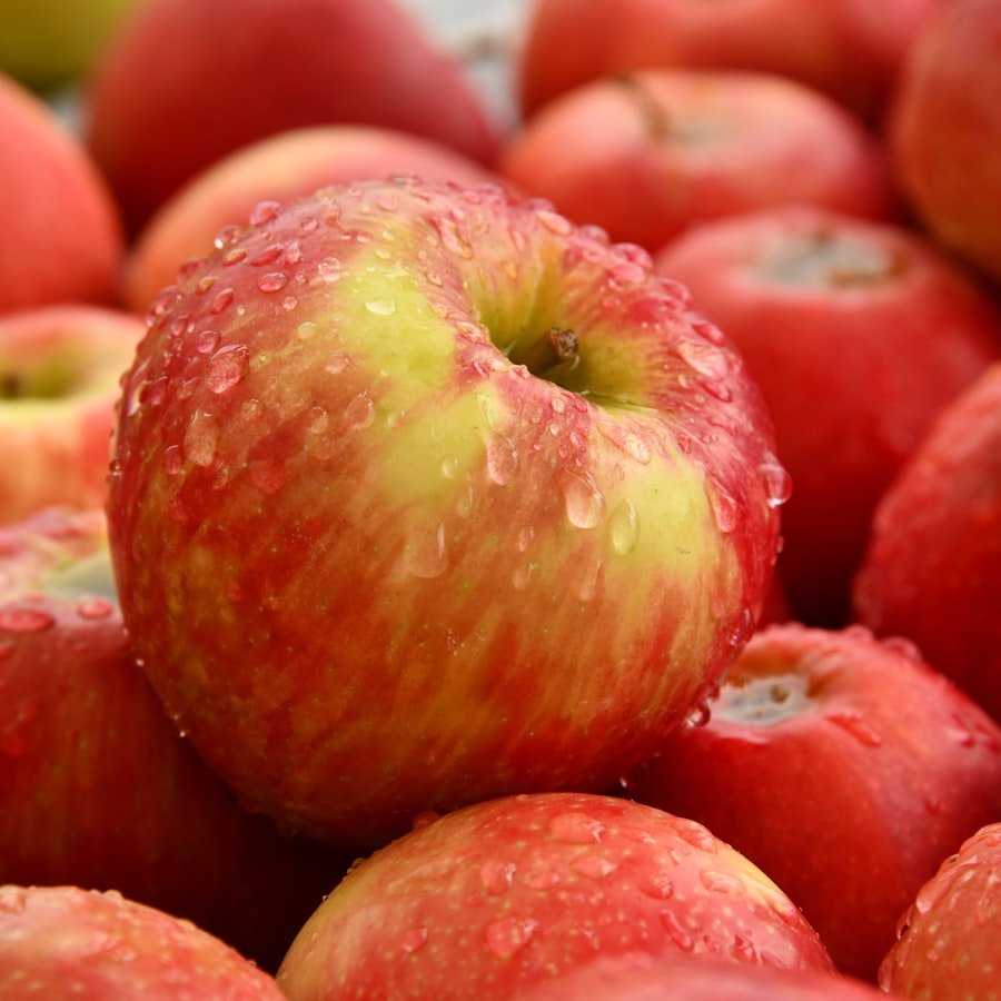 Honeycrisp Apples
